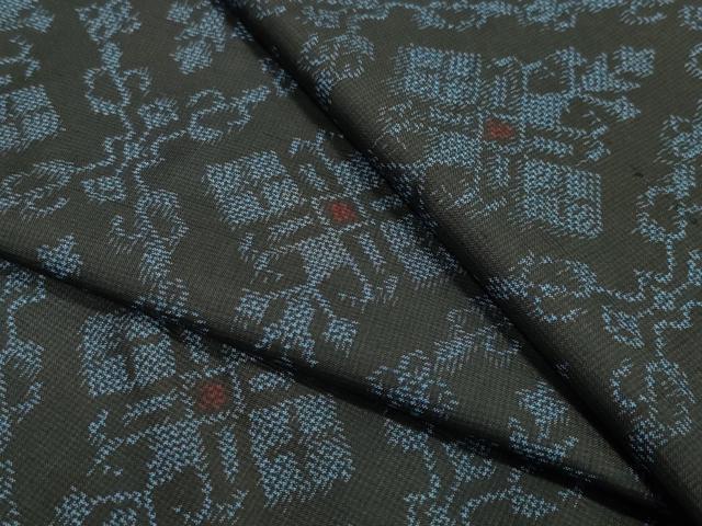 平和屋着物●本場村山大島紬 菱吉祥花文 三越扱い 正絹 逸品 CAAX5883gh