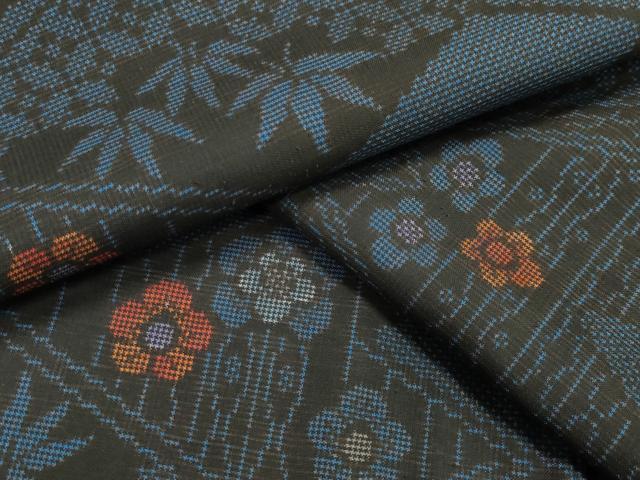 平和屋着物●本場大島紬 7マルキ 菱吉祥花文 正絹 逸品 未使用 CAAX5929gh