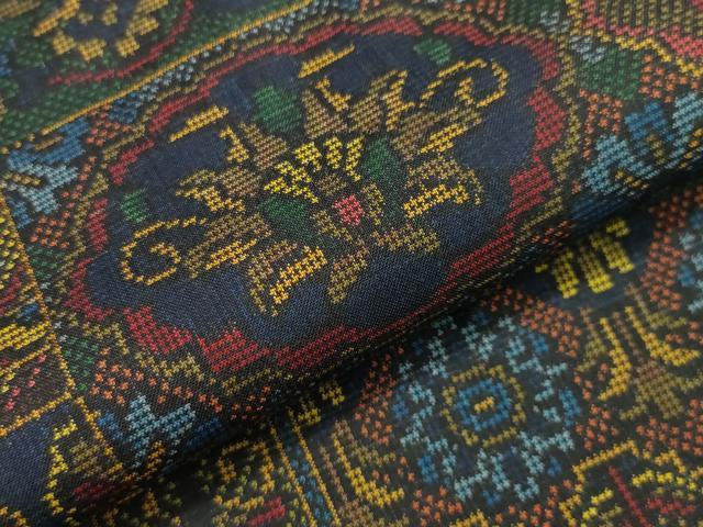 平和屋着物●本場大島紬 7マルキ 吉祥草花文 正絹 逸品 CAAX5956gh