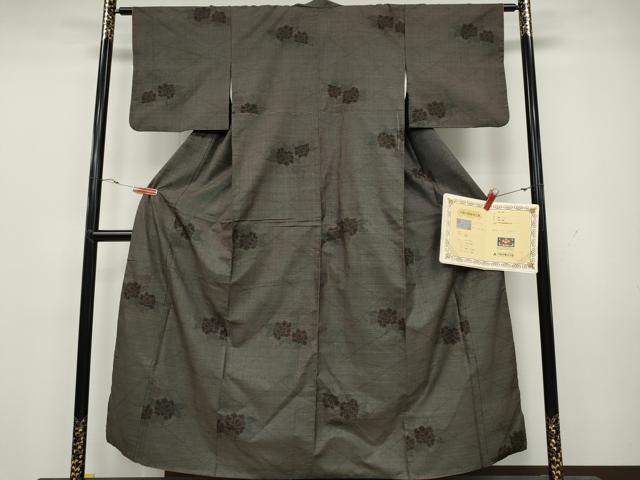 平和屋着物●本場大島紬 7マルキ 泥染め 流水舞花文 鑑定書付き 正絹 逸品 CAAY5081ut