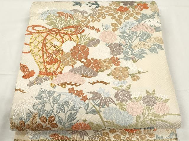 平和屋着物●六通柄袋帯 唐織 四季花苑文 秀錦 金糸 正絹 逸品 CAAY9247yk