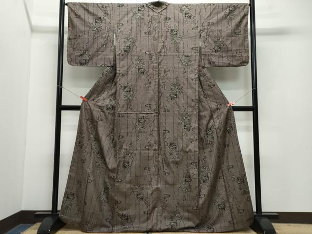 平和屋着物●本場大島紬 7マルキ 吉祥花文 正絹 逸品 CAAZ1058vf