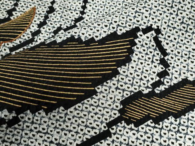 平和屋着物●豪華振袖 総絞り 駒刺繍 牡丹 黒地 金彩 鈴乃屋扱い 正絹 逸品 CAAZ3020yc