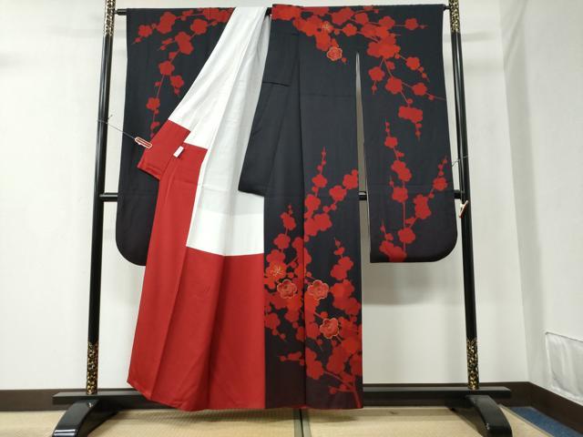 平和屋着物●豪華振袖 駒刺繍 枝梅文 黒地 金彩 正絹 逸品 CAAZ3400yc