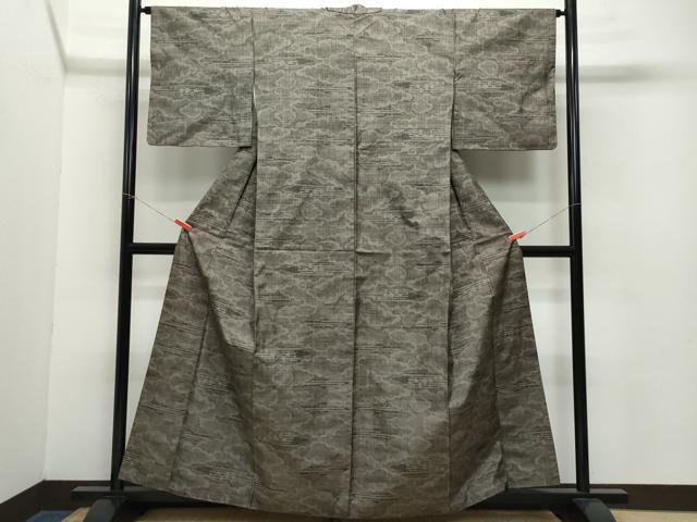 平和屋着物●本場大島紬 7マルキ 雲取り霞文 まるやま扱い 正絹 逸品 CAAZ8306vf