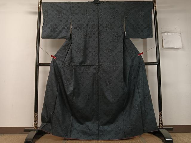 平和屋着物●本場大島紬 7マルキ 蜀江花文 正絹 逸品 CABA4401vp