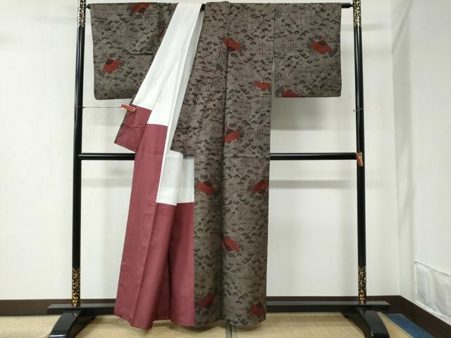 平和屋着物●本場大島紬 7マルキ 扇面松竹梅花文 正絹 逸品 CABA6390yc
