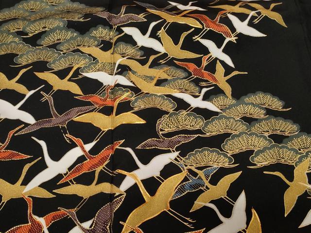 平和屋着物■豪華黒留袖 駒刺繍 松葉飛鶴文 金彩 正絹 逸品 CABA7553ev
