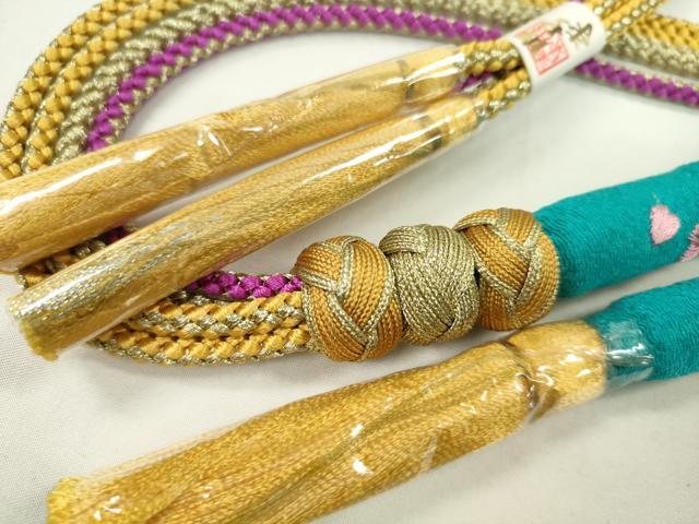 平和屋着物●和装小物 振袖用帯締め 丸ぐけ 刺繍 牡丹 小田巻き 金糸 未使用 CABC0962ju