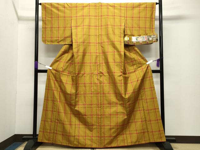 平和屋着物●都喜ヱ門 本場大島紬 車輪梅格子 藤絹織物謹製 証紙付き 正絹 逸品 未使用 CABB0182gh