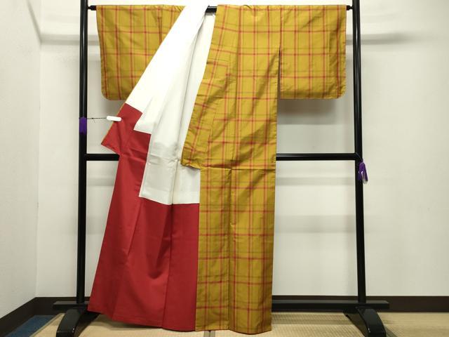 平和屋着物●都喜ヱ門 本場大島紬 車輪梅格子 藤絹織物謹製 証紙付き 正絹 逸品 未使用 CABB0182gh