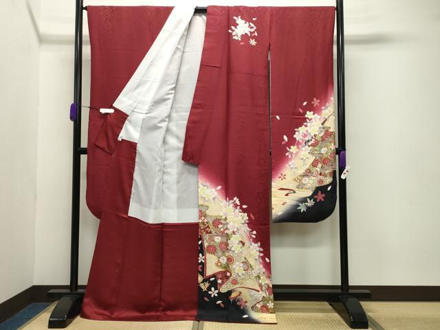 平和屋着物●豪華振袖 駒刺繍 宝尽くし舞桜文 暈し染め 金彩 京都きもの友禅扱い 正絹 逸品 CABB0387gh