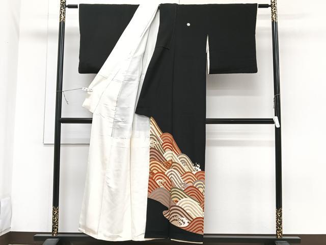 平和屋着物■豪華黒留袖 駒刺繍 立波文 金彩 正絹 逸品 CABB2577xi