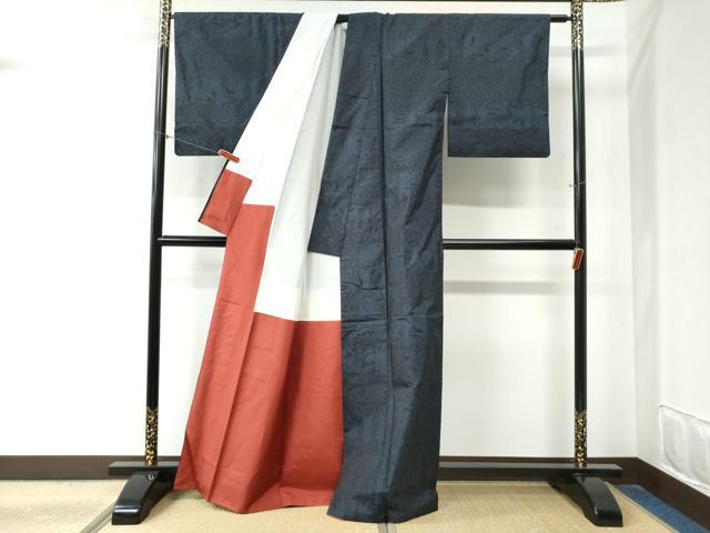 平和屋着物●本場大島紬 人物横段壁画花唐草文 正絹 逸品 CABB4021yc