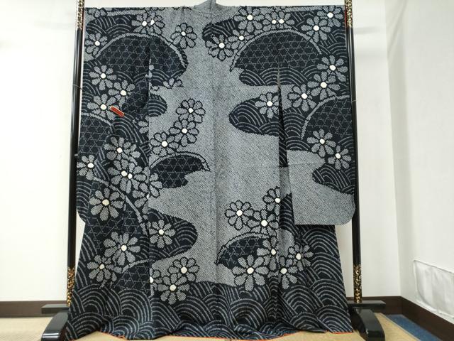 平和屋着物○豪華振袖 総絞り 網目舞花文 黒地 正絹 逸品 CABB4120yc