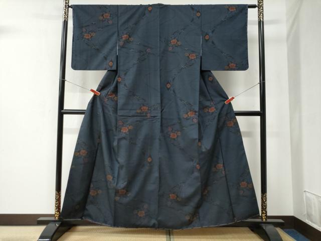 平和屋着物●本場大島紬 7マルキ 草花文 正絹 逸品 未使用 CABB4546yc