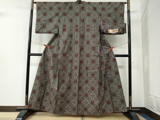 平和屋着物●本場大島紬 龍郷絣 証紙付き 正絹 逸品 CABB4792yc