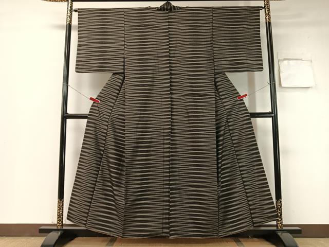 平和屋着物●本場大島紬 霞文 正絹 逸品 CABB4949vp