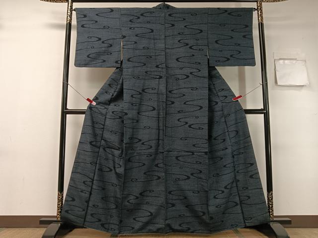平和屋着物●結城紬 100亀甲 流水文 伊勢丹扱い 正絹 逸品 CABB5101vp
