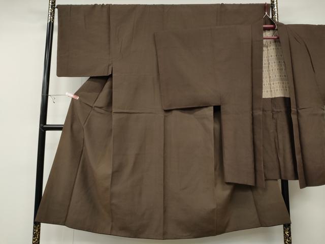平和屋着物●男性 紬 羽織セット 着物:銀煤竹色 羽織:憲法色 正絹 逸品 CABB6089ut