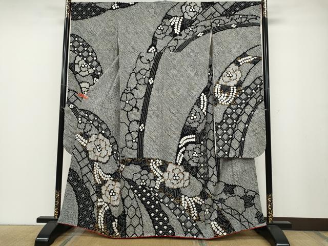 平和屋着物●豪華振袖 総絞り 駒刺繍 吉祥花文 黒地 金彩 さが美扱い 正絹 逸品 CABB6298ut