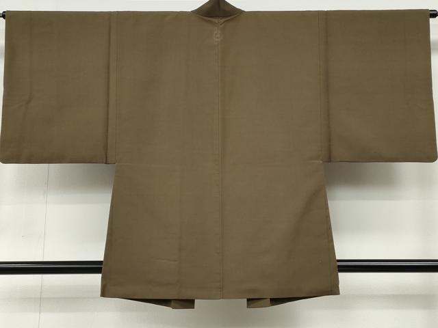 平和屋着物●男性 紬 羽織セット 着物:生壁色 羽織:黄枯茶色 羽織紐付き 正絹 逸品 CABB6346ut