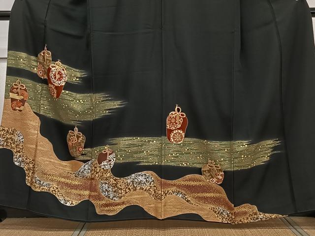 平和屋着物■豪華黒留袖 駒刺繍 仕覆の花文 金彩 正絹 逸品 CABB8545xi