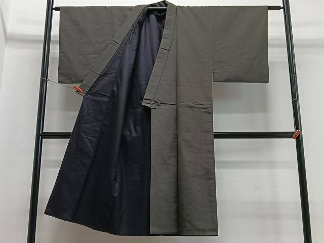 平和屋着物■男性 紬 鉄紺色 正絹 逸品 CABB9074xe