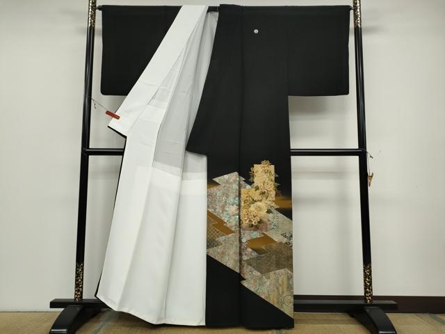 平和屋着物●豪華黒留袖 作家物 駒刺繍 色紙重ね松皮菱花文 暈し染め 金銀彩 正絹 逸品 CABC2198ut