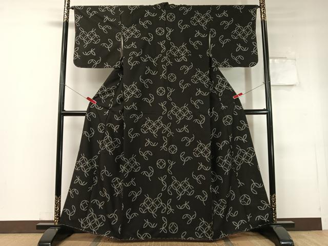 平和屋着物●本場大島紬 地空き 変わり七宝文 正絹 逸品 未使用 CABC2760vp