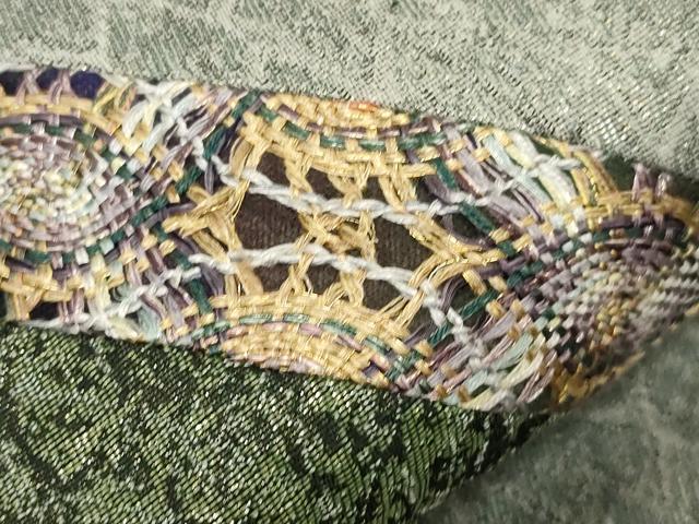 平和屋着物●太鼓柄袋帯 リボン織 切嵌幾何学文 銀通し地 正絹 逸品 CABC4681dy