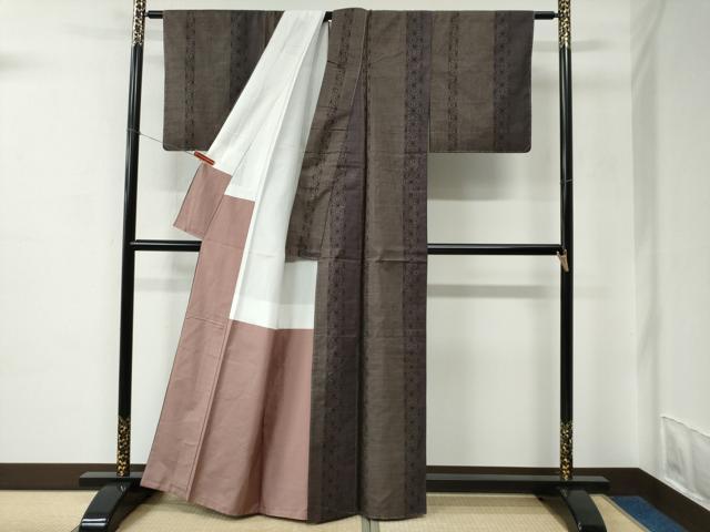 平和屋着物●本場大島紬 9マルキ 泥染め 麻の葉間道 恵絹織物謹製 証紙付き 正絹 逸品 未使用 CABC6688yc