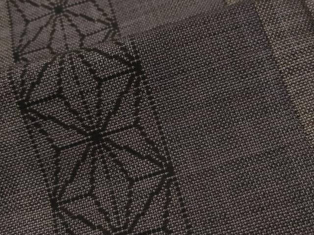 平和屋着物●本場大島紬 9マルキ 泥染め 麻の葉間道 恵絹織物謹製 証紙付き 正絹 逸品 未使用 CABC6688yc