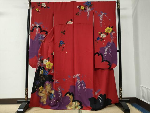 平和屋着物●豪華振袖 駒刺繍 舞桜草花文 金彩 正絹 逸品 CABC6726yc