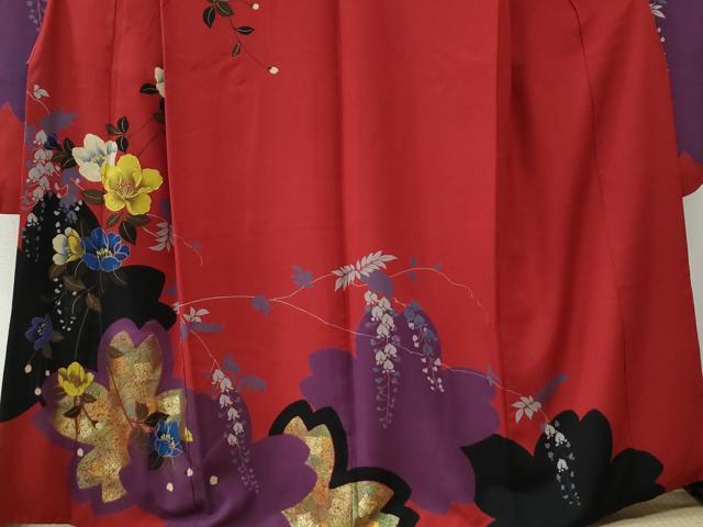 平和屋着物●豪華振袖 駒刺繍 舞桜草花文 金彩 正絹 逸品 CABC6726yc