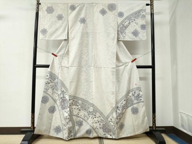 平和屋着物●訪問着 本場大島紬 白大島 9マルキ 作家物 絞り 舞花文 正絹 逸品 CABC6730yc