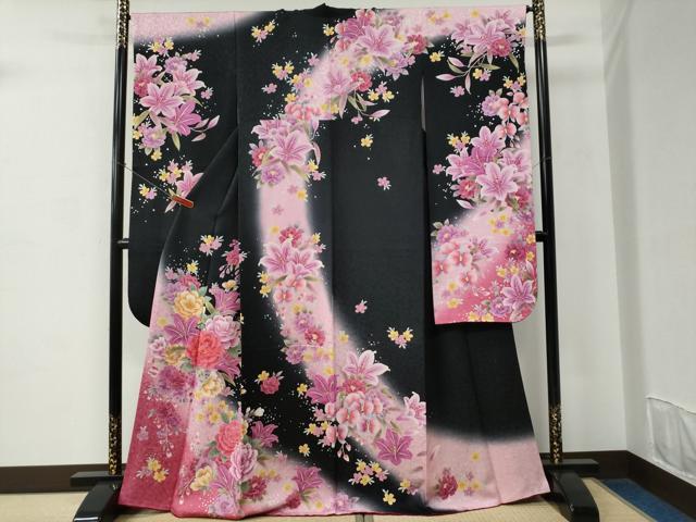 平和屋着物●豪華振袖 刺繍 牡丹花文 ラメ糸 黒地 銀彩 正絹 逸品 CABC6766yc