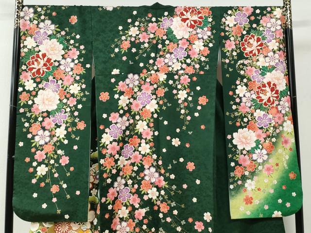 平和屋着物●豪華振袖 駒刺繍 雪輪毬牡丹花文 暈し染め 金彩 正絹 逸品 CABC6864yc