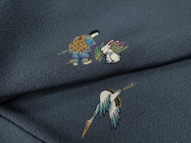 平和屋着物●上質な小紋 昔話 鶴の恩返し 人物 兎 鶴 金彩 正絹 逸品 CABC6962yc