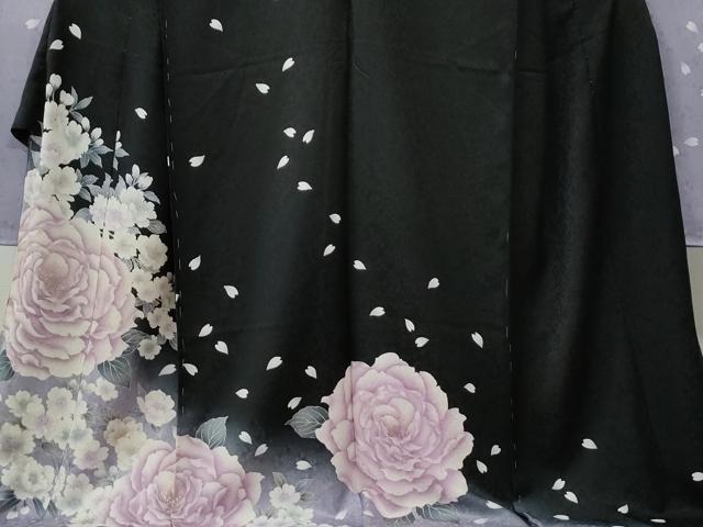 平和屋着物●豪華振袖 薔薇 暈し染め 黒地 金彩 仮絵羽 逸品 未使用 CABC7131yc