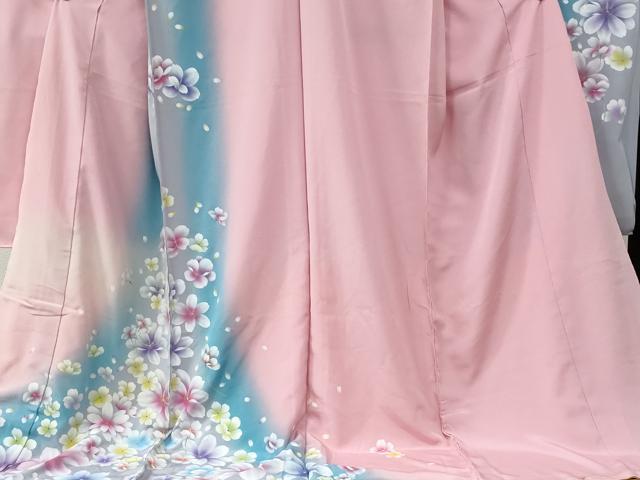 平和屋着物●豪華振袖 舞花文 暈し染め 金彩 仮絵羽 逸品 未使用 CABC7142yc