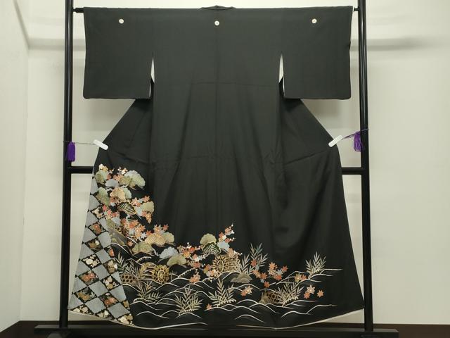 平和屋着物●創業460年・千總 黒留袖 駒刺繍 浜松水車草花文 金彩 正絹 逸品 CABC8229gh