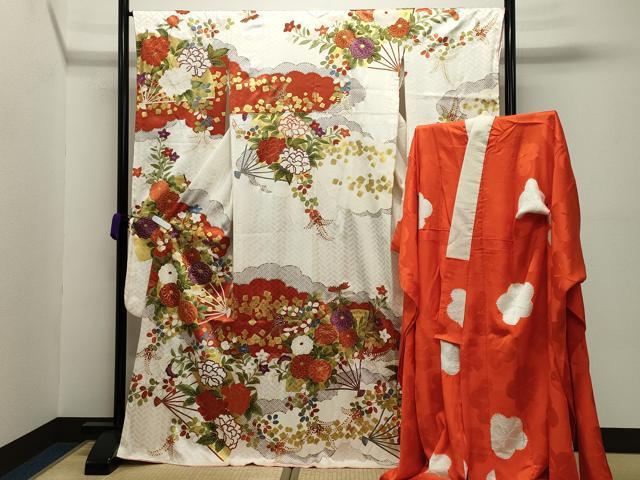 平和屋着物●十日町老舗ブランド 吉澤友禅 吾妻徳穂 振袖・長襦袢セット 駒刺繍 雲重ね扇面花文 金彩 正絹 逸品 CABC8326gh