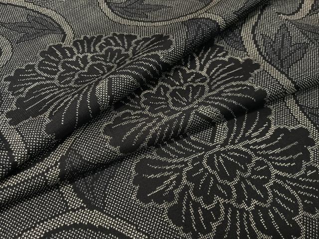 平和屋着物●本場大島紬 7マルキ 牡丹唐草文 正絹 逸品 CABC9606vp