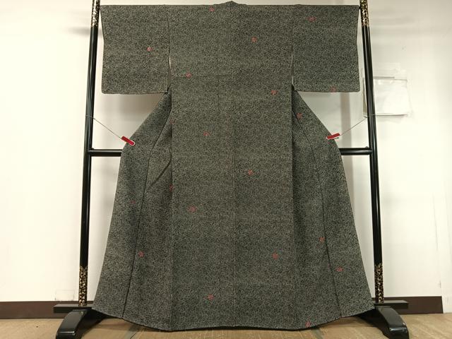 平和屋着物●上質な小紋 刺繍 楓尽くし 黒地 正絹 逸品 未使用 CABC9751vp