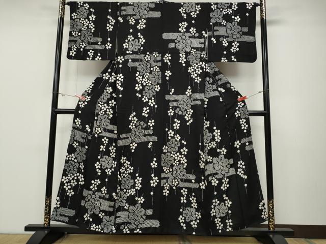 平和屋着物●上質な小紋 総絞り エ霞舞梅文 黒地 正絹 逸品 CABD0064ut