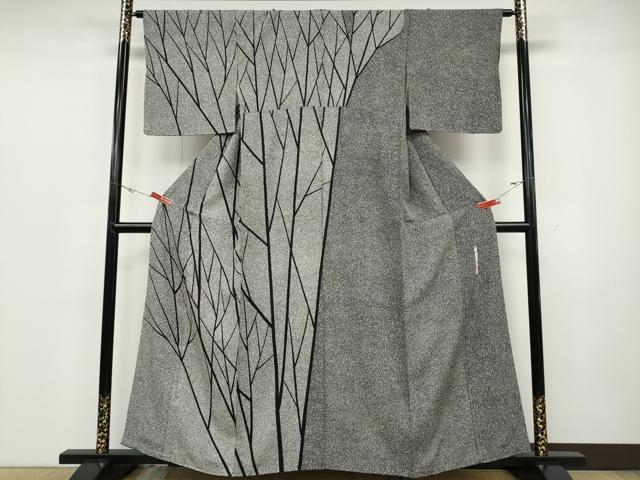 平和屋着物●二代目 川村久太郎 訪問着 枝木文 たたき染め 黒地 正絹 逸品 CABD0229ut