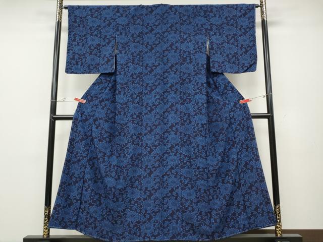 平和屋着物●上質な小紋 本藍型絵染め 花唐草文 正絹 逸品 未使用 CABD0307ut