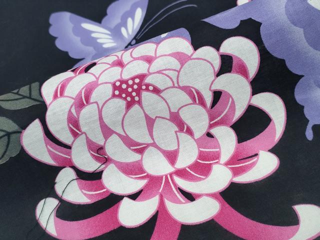 平和屋着物∴夏物 浴衣 舞蝶乱菊 黒地 綿 逸品 未使用 CABD2410ng