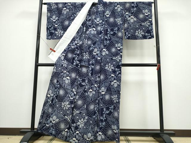 平和屋着物∴夏物 浴衣 有松鳴海絞り 切嵌流水舞蝶花文 綿 逸品 CABD2647ng
